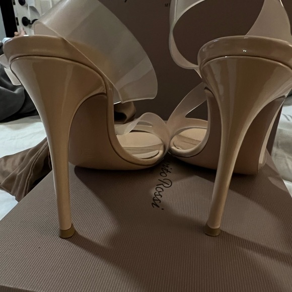 Gianvito Rossi Metropolis Nude Heel 37 - Picture 4 of 5